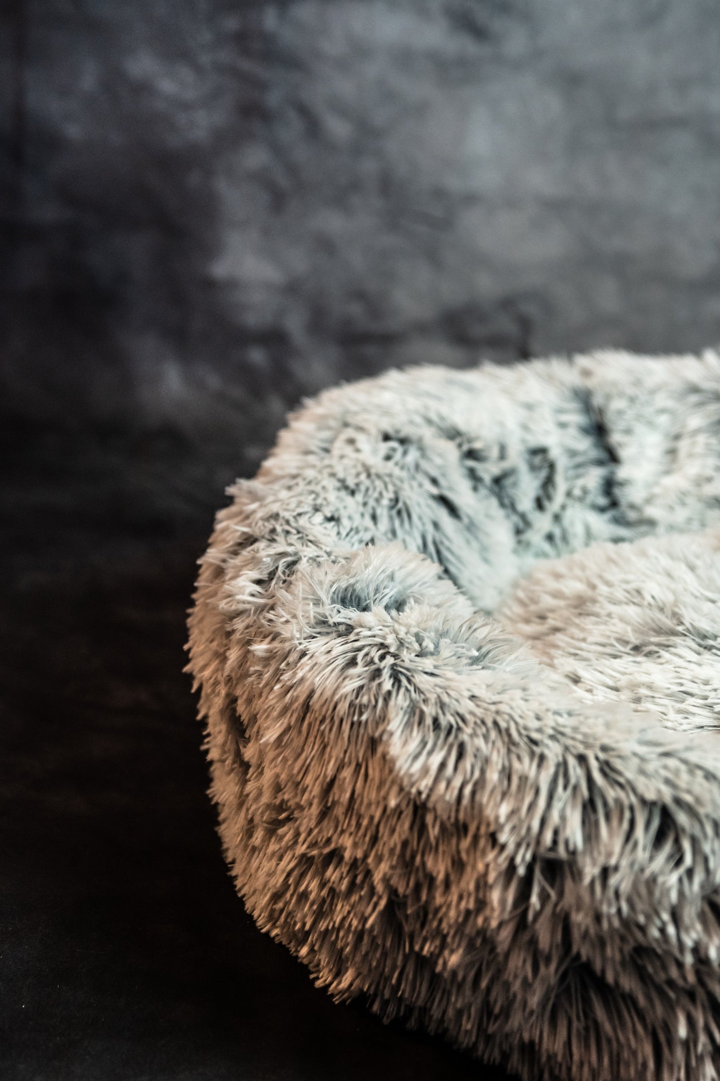 Luxurious Plush Pet Bed