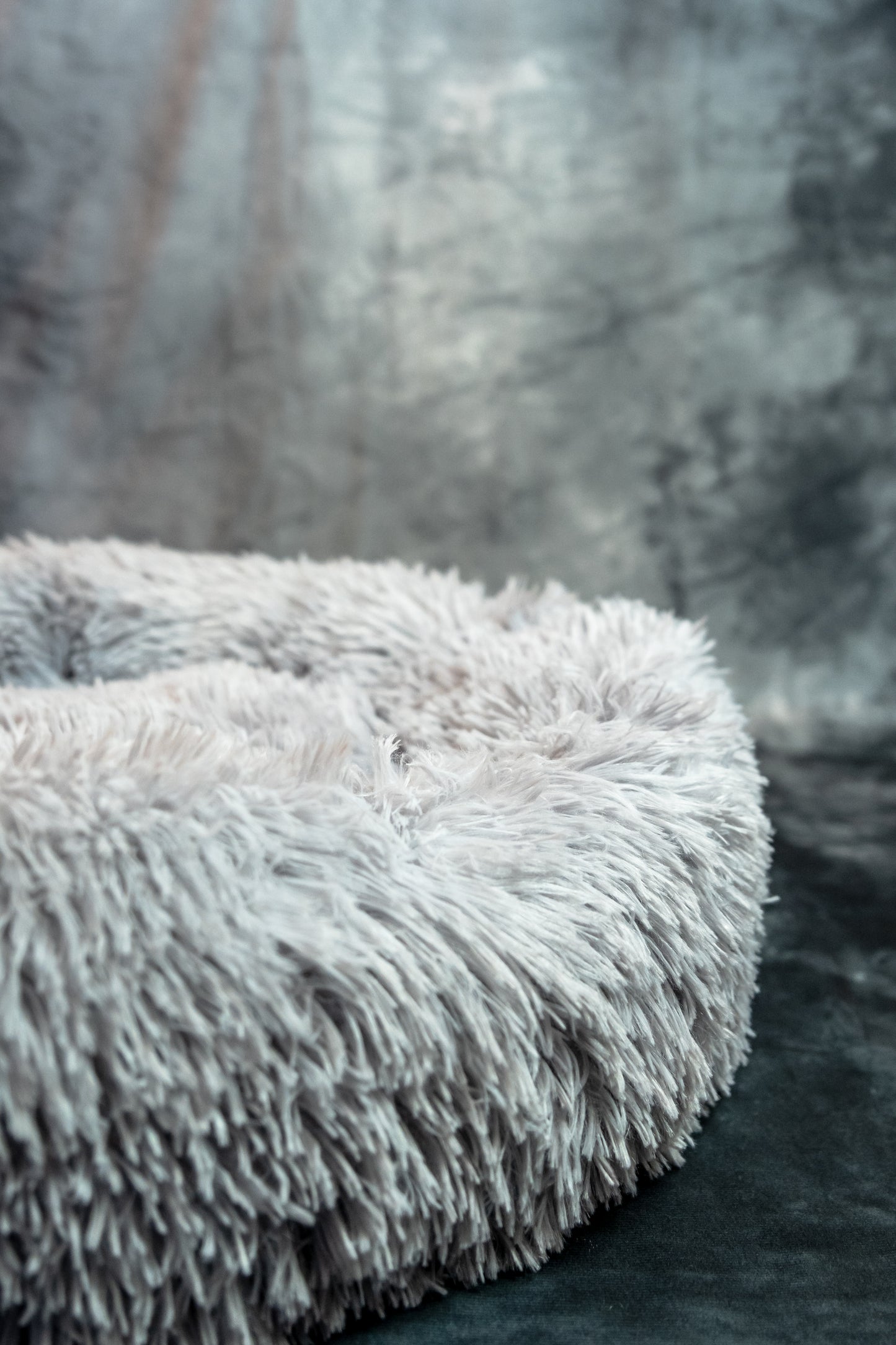 Luxurious Plush Pet Bed