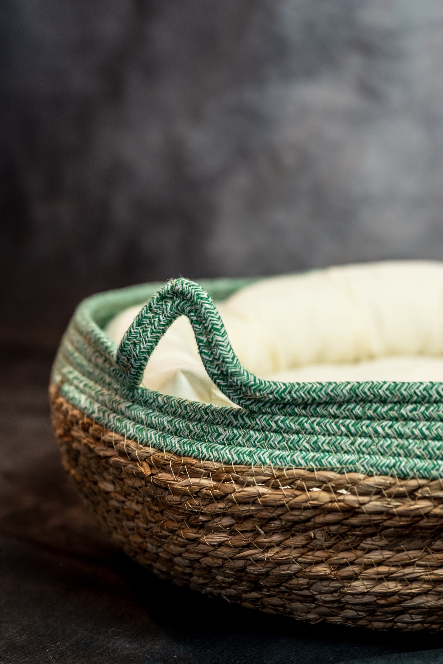 Wicker bed funny ears Bicolor