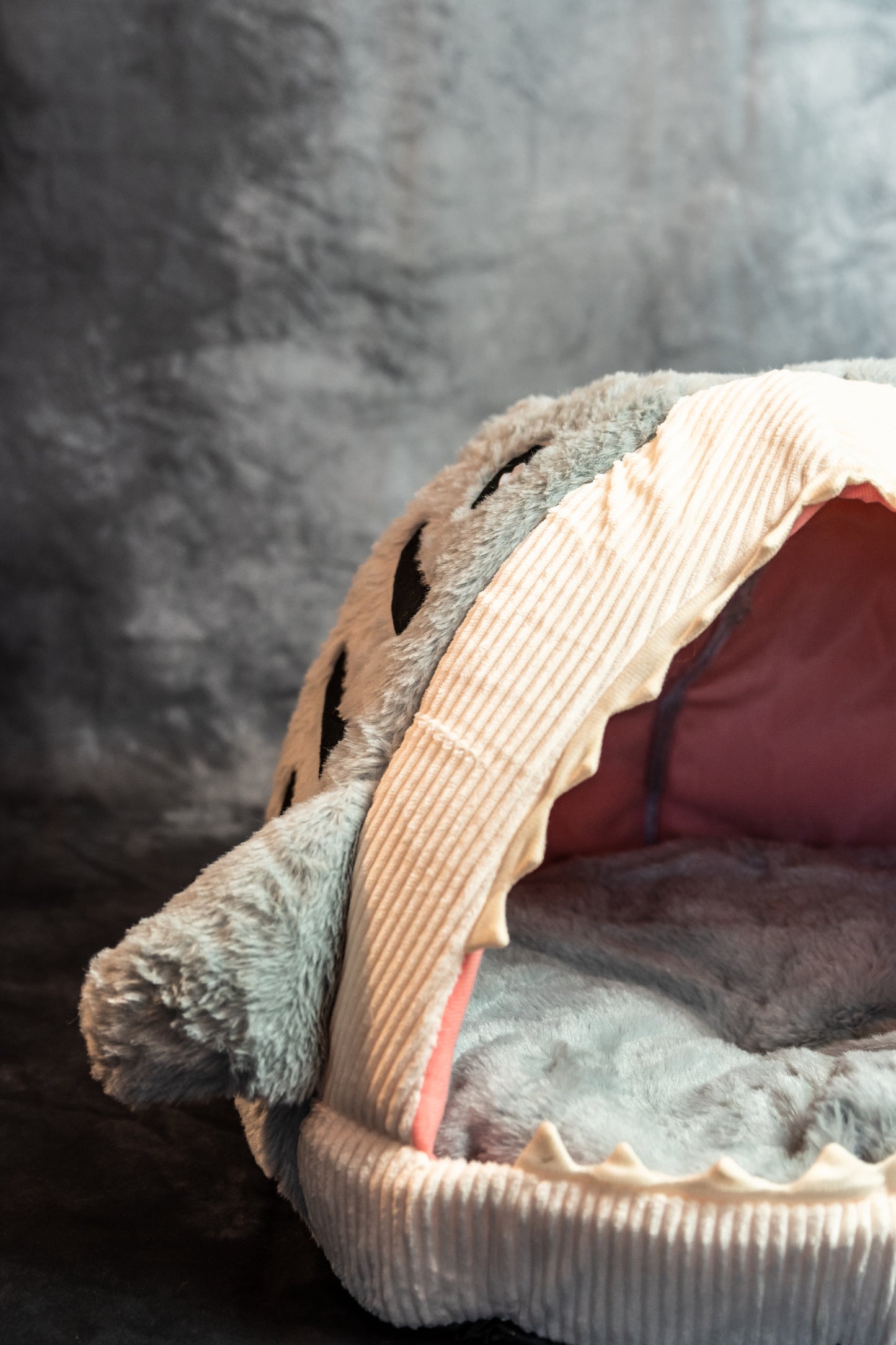 Cozy Cotton Shark Cat Cave
