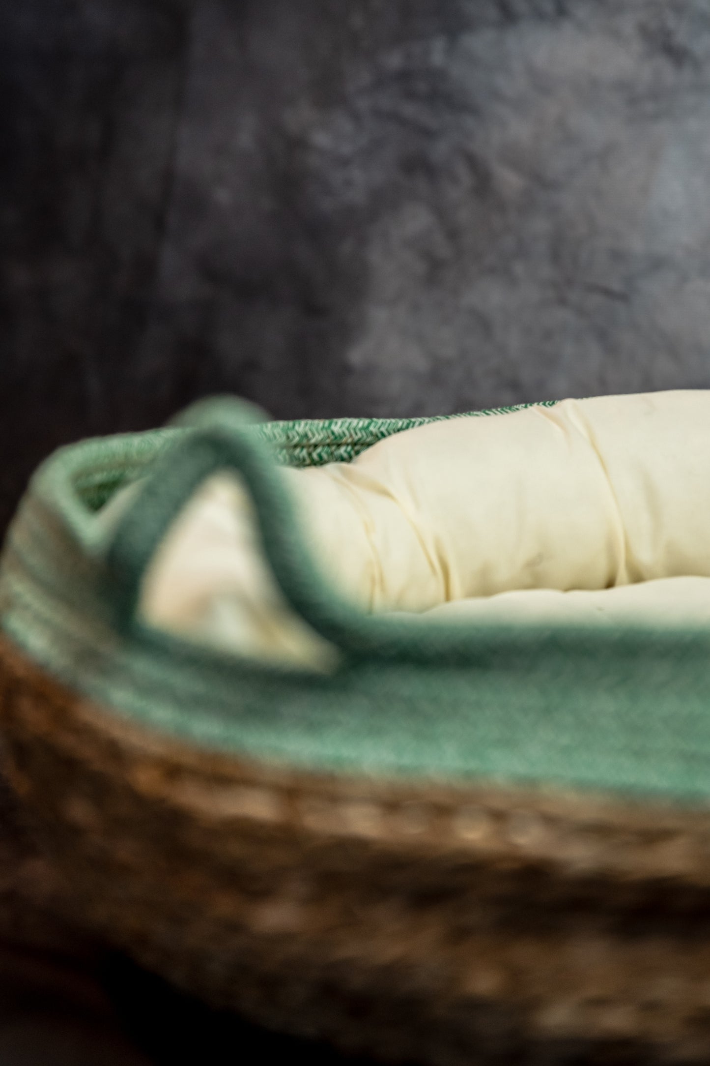 Wicker bed funny ears Bicolor