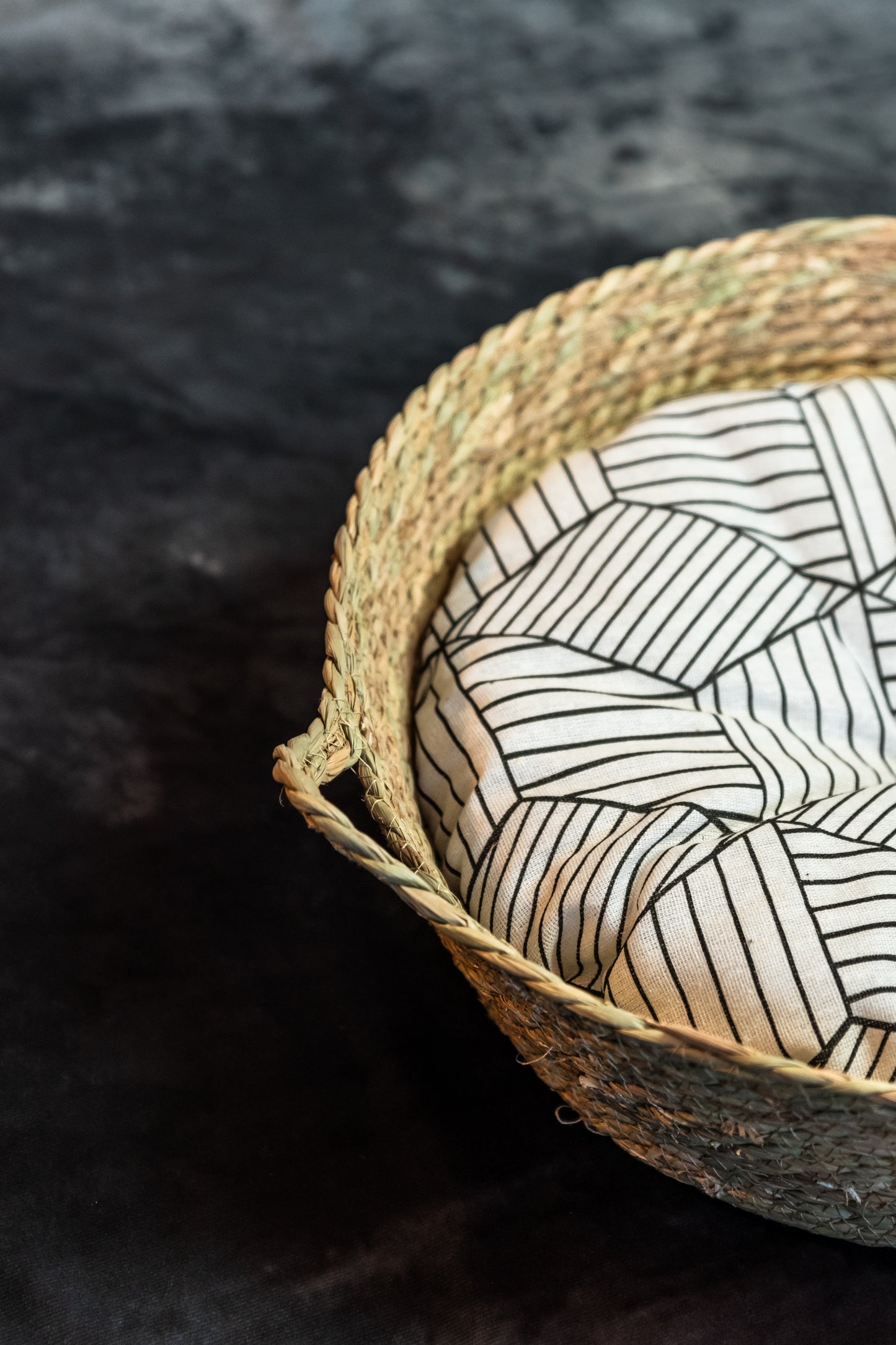 Cozy Wicker Pet Bed